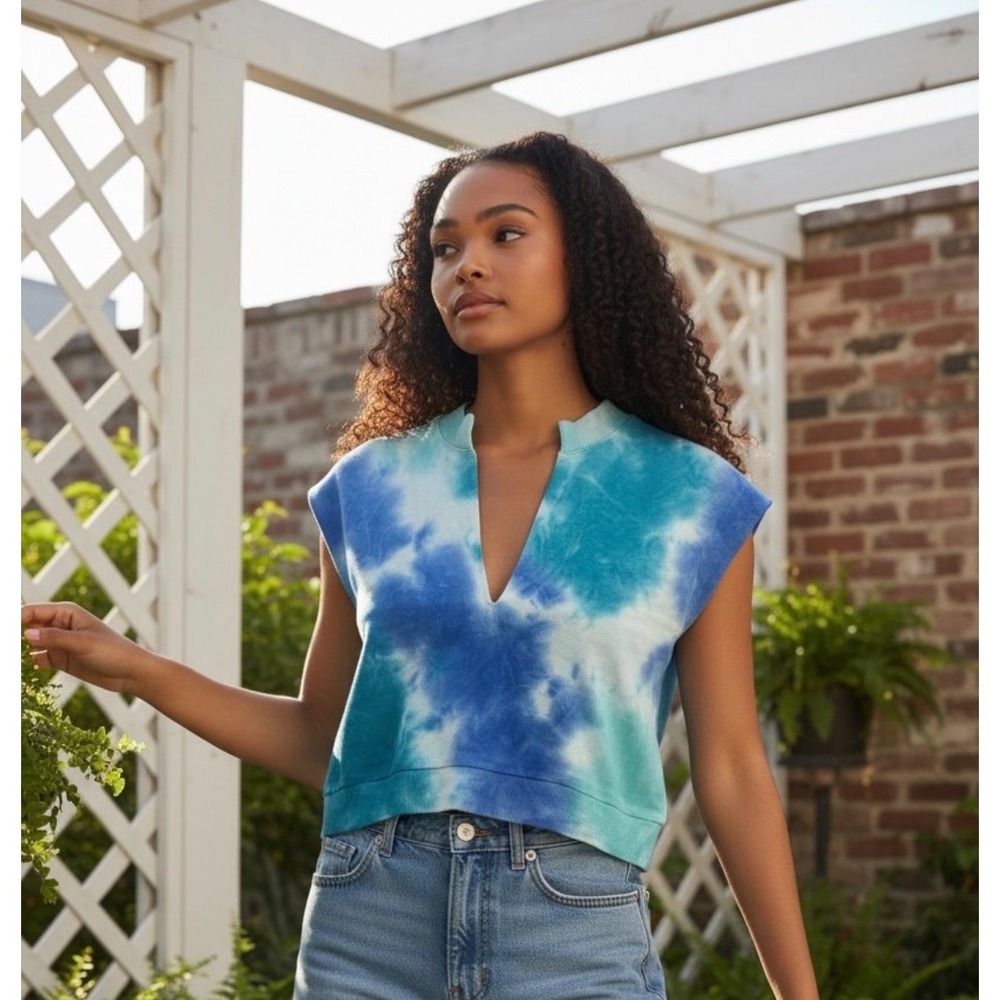 Revolve 525 America Baja Blue Tie Dye Cotton Split Neck Sleeveless Sweatshirt S
